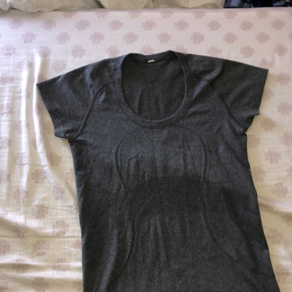 Lulu Lemon Tee, workout shirt